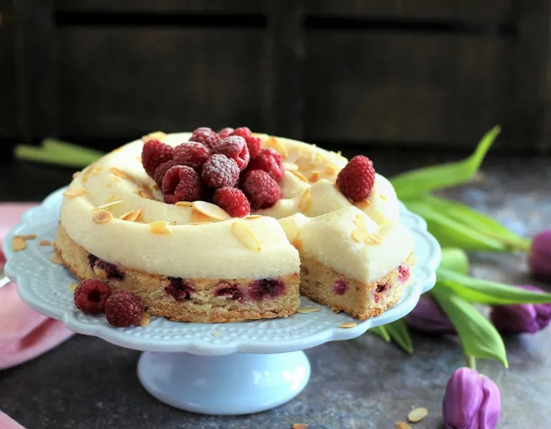 Rizsdarakrémes málnás  financiertorta