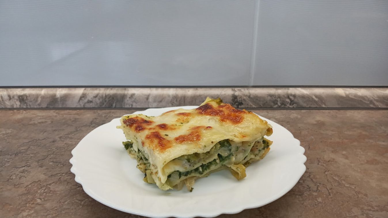 Brokkolis-spenótos lasagna