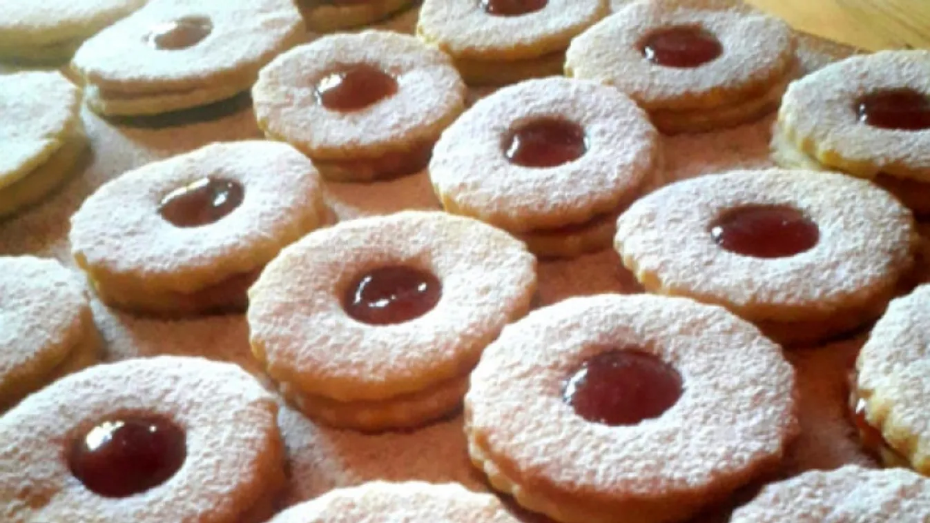 Linzer hagyományos módon