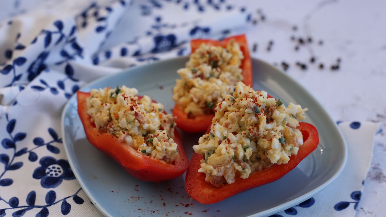 Tormás tojáskrémmel töltött paprika