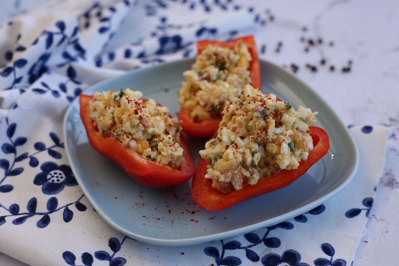 Tormás tojáskrémmel töltött paprika