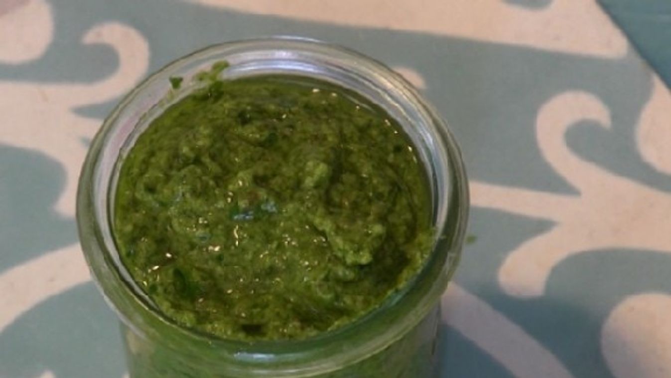 Medvehagyma pesto pisztáciával