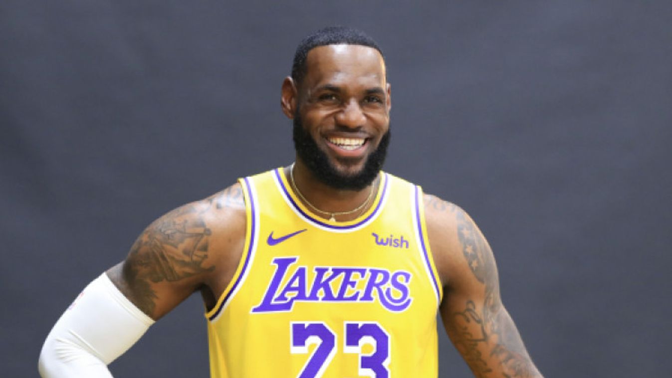 Imádja az édességet és minden nap borozik - így tartja magát formában LeBron James