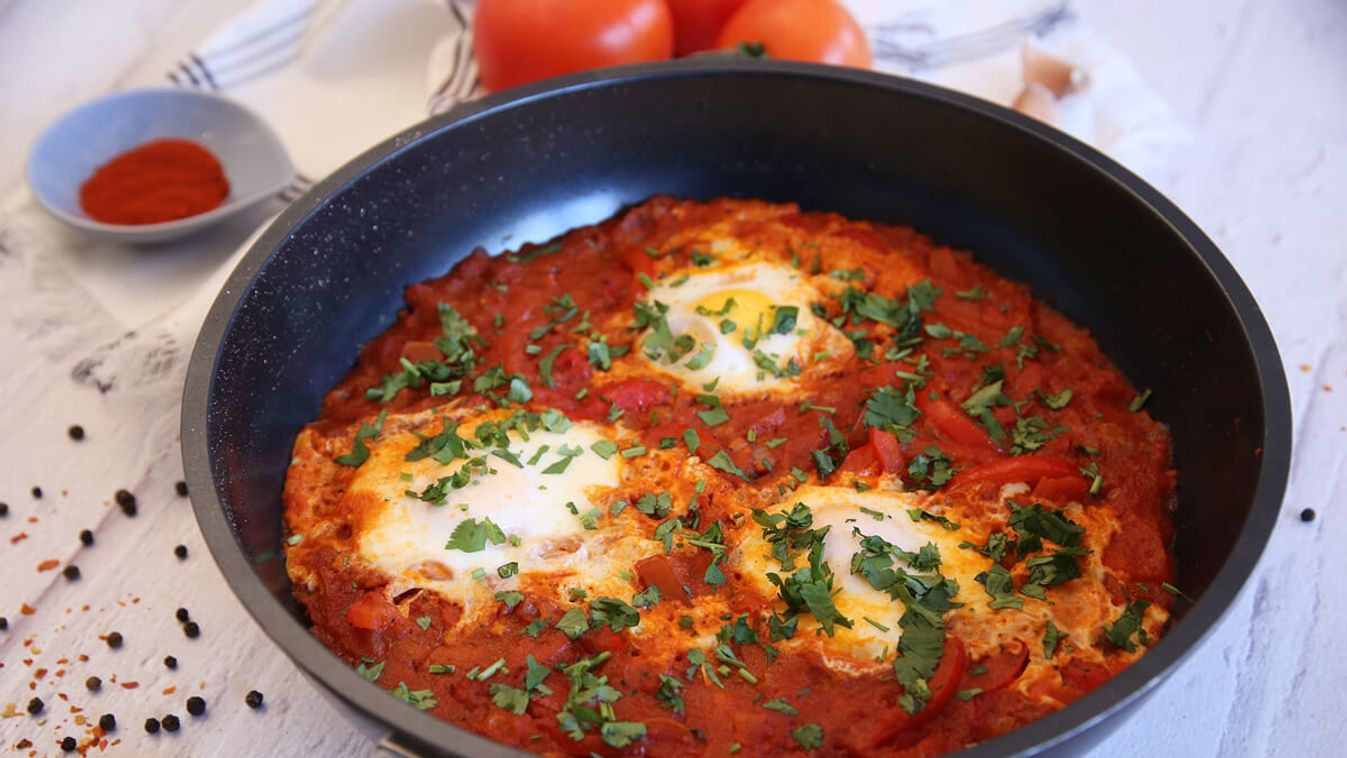 Shakshuka (közel-keleti lecsó) recept