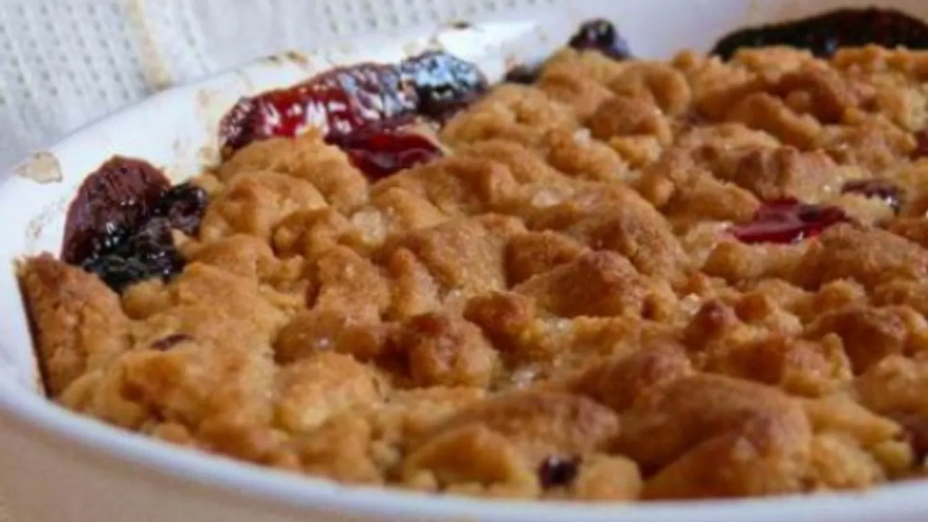 Szilvás morzsasüti (crumble)