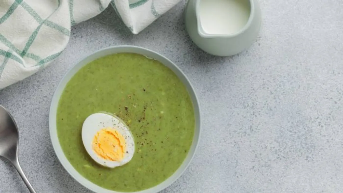 Tejfölös sóskafőzelék recept