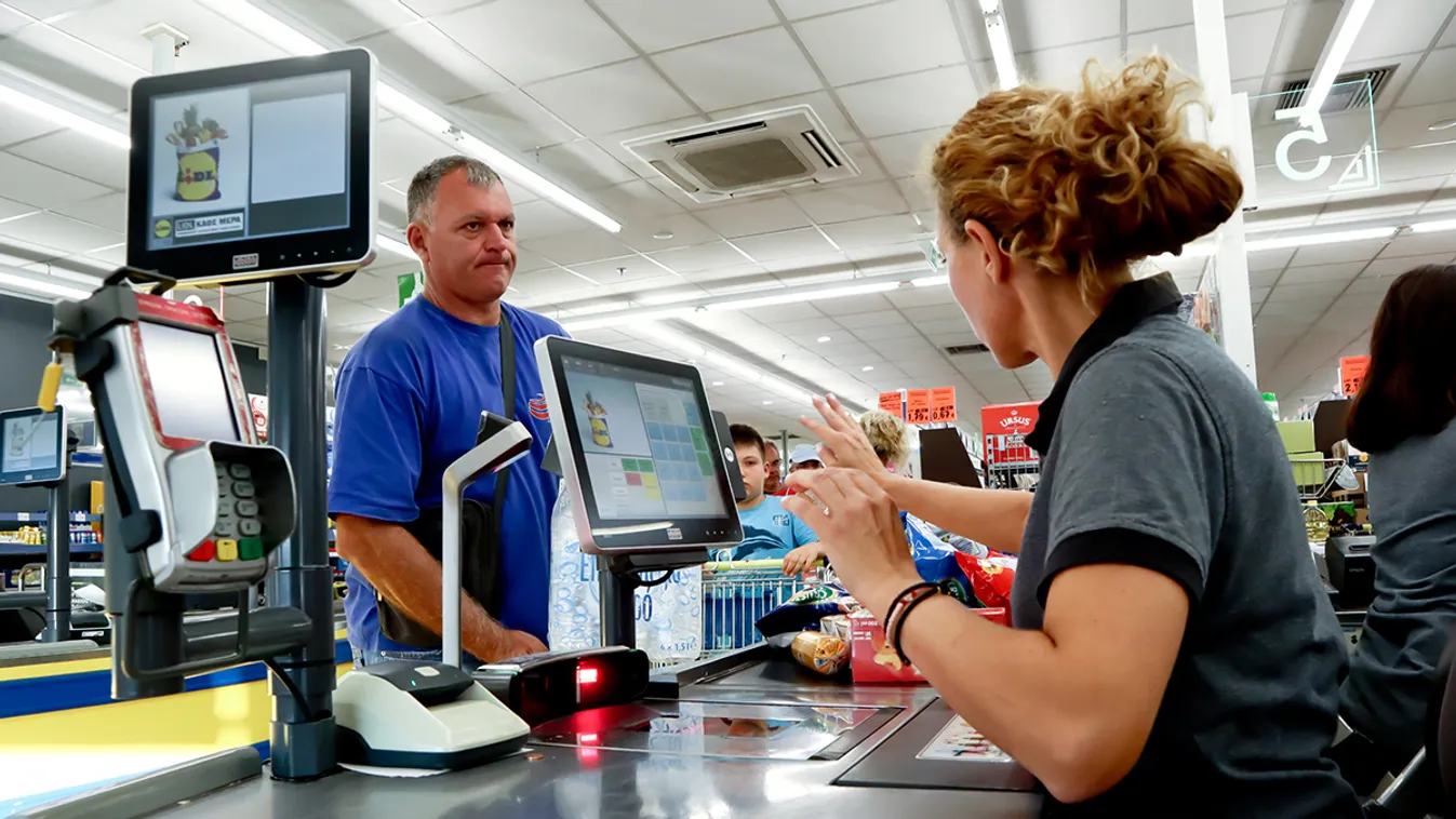 Milliós fizetésekkel csábít a Lidl