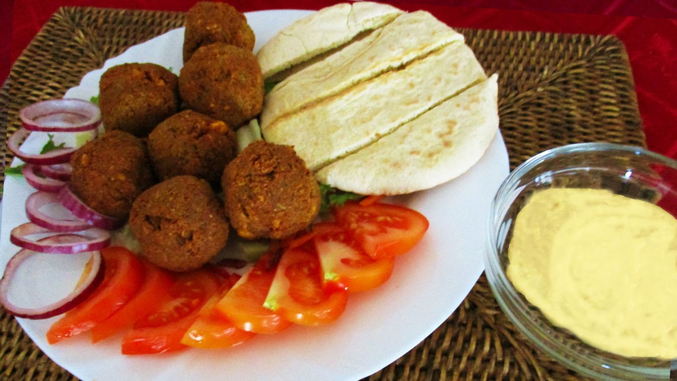 Falafel hummusszal 