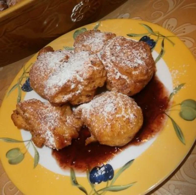 Habkönnyű túrófánk szilvalekvárral