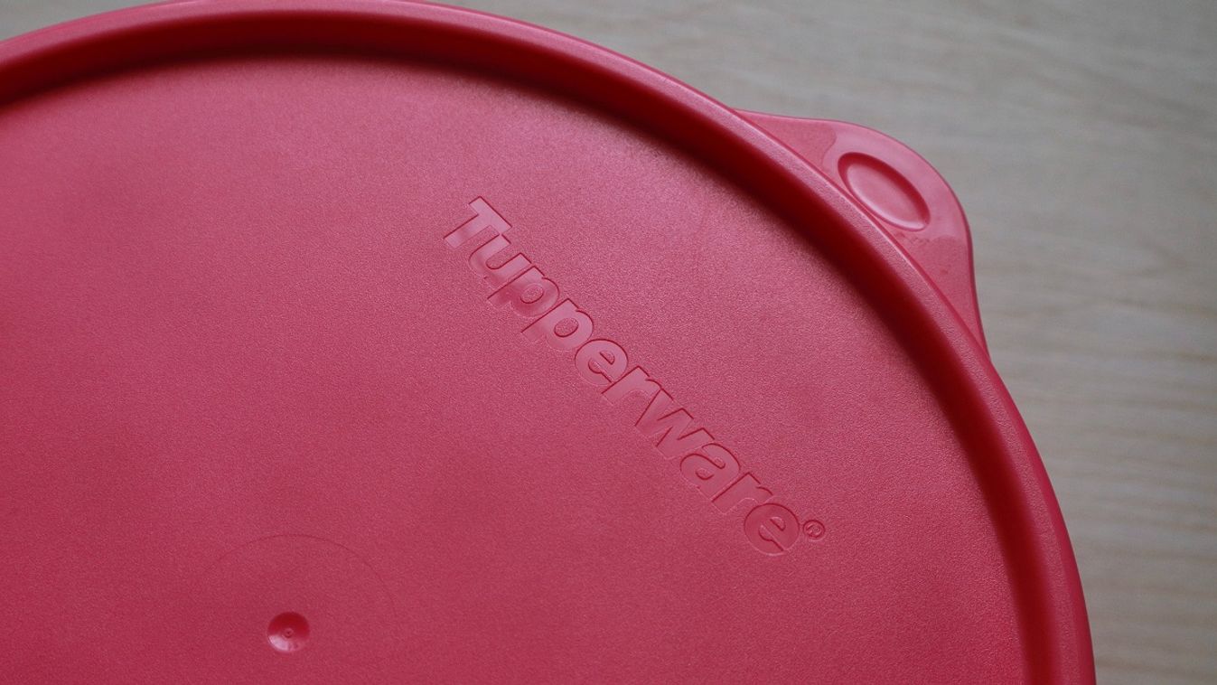 Csődközeli helyzetbe kerülhet a Tupperware