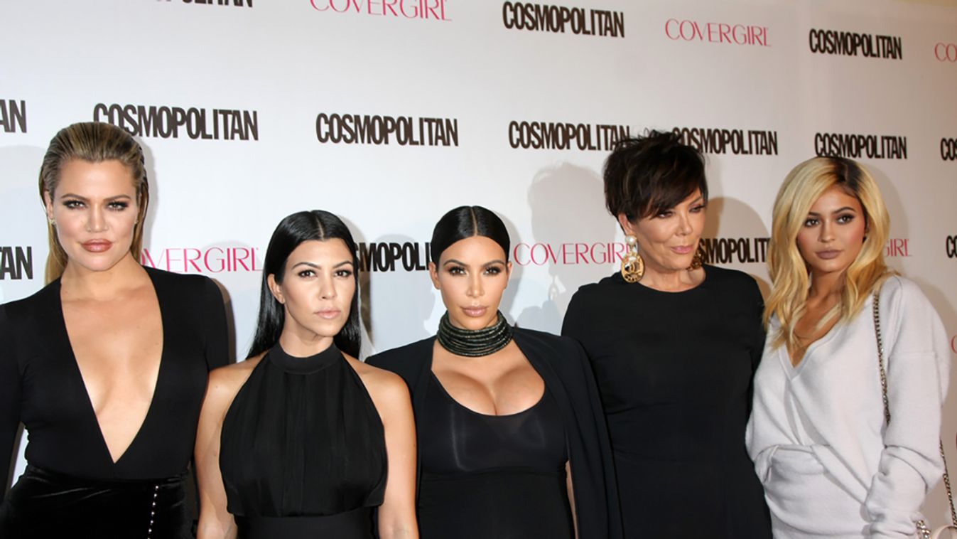 Kardashianék idén sem szűkölködnek: pazar húsvéti bulit csaptak