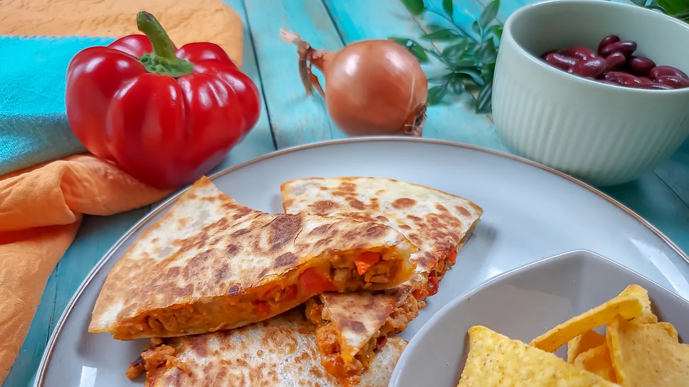 Gyors vacsorát keresel? A fűszeres quesadilla a neked való pikáns választás