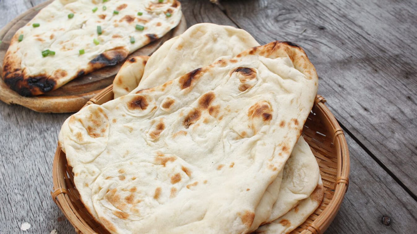 Indiai lepénykenyér (naan)