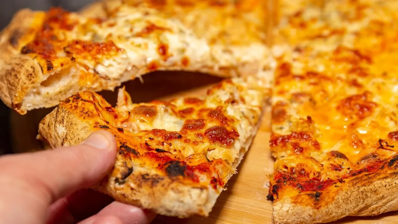 Fél áron, éjszakába nyúlóan pizzázhatunk országszerte: mutatjuk, hova lesz érdemes betérni