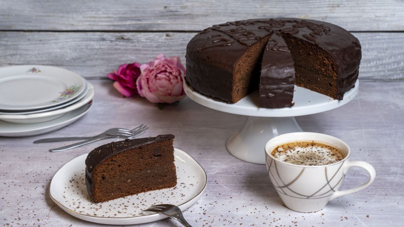 Sacher-torta, ahogy Gáspár Bea készíti recept