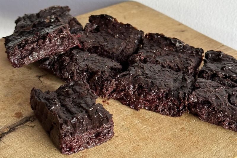 Cukormentes brownie nyers céklából