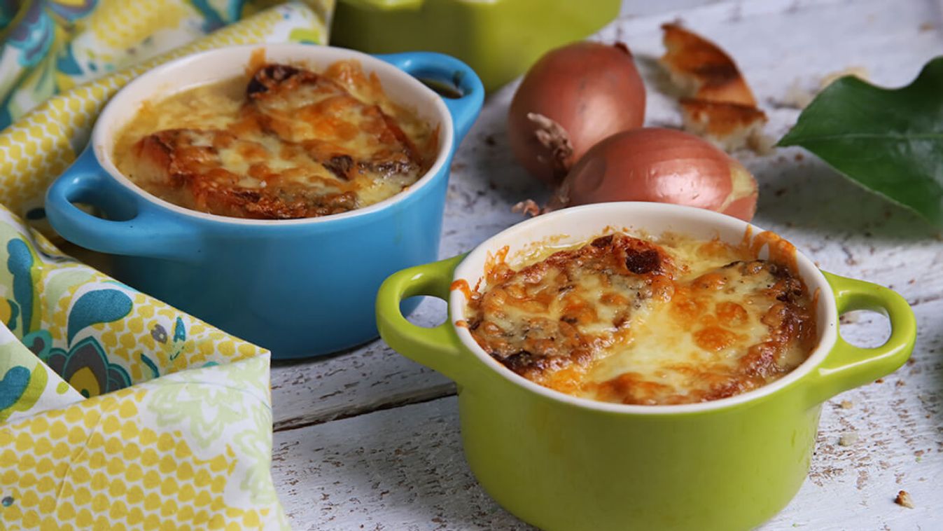 Igazságot a vöröshagymának! 10 recept, amiben ez a zöldség nemcsak alap, hanem fő attrakció