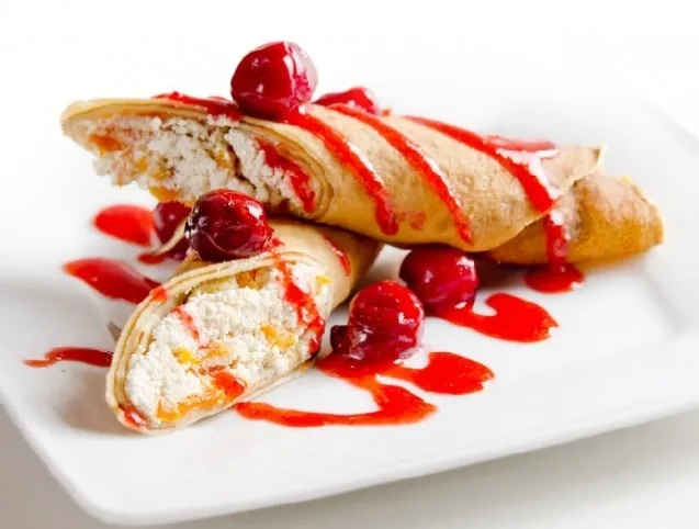 Túrós-meggyes palacsinta recept