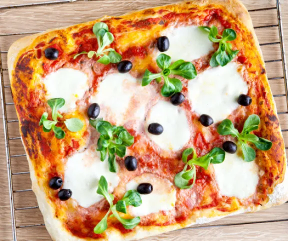 Gyors pizzatészta és szósz házilag recept