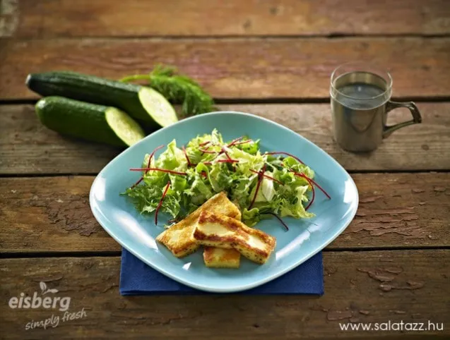 Halloumi sajt uborkás öntettel recept