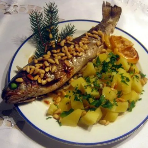 Fenyőmagos sült pisztráng recept