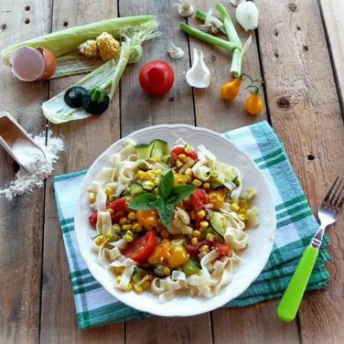 Zöldséges ragu metélt tésztával recept