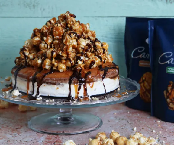 Jégkrémtorta vajkaramellás popcornnal recept