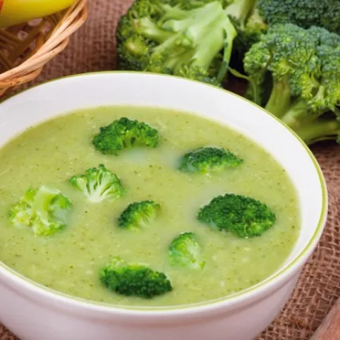 Sonkás brokkolikrémleves recept