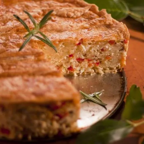 Juhtúrós-szalonnás vargabéles recept