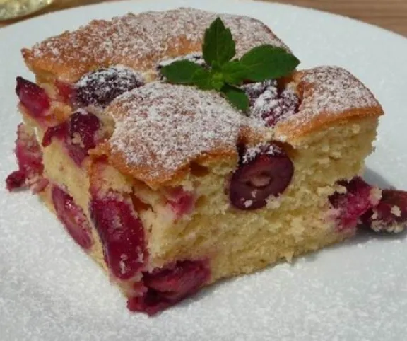 Finom meggyes pite recept