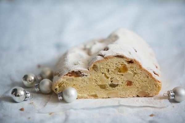 Stollen - drezdai gyümölcskenyér néven is ismert