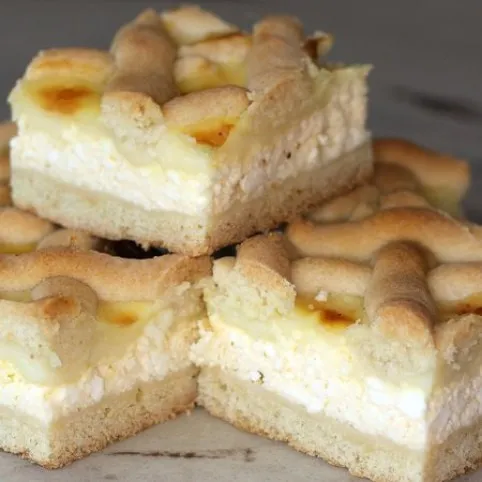 Rácsos túrós pite recept