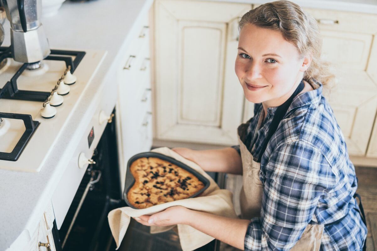 Egy ilyen süteményt nemcsak kapni, adni is jó érzés / Fotó: Shutterstock