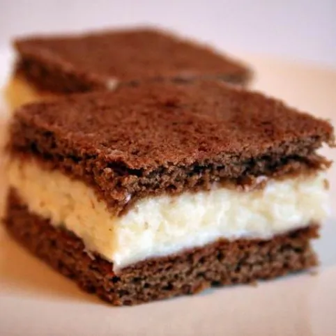 Mézes-krémes süti recept