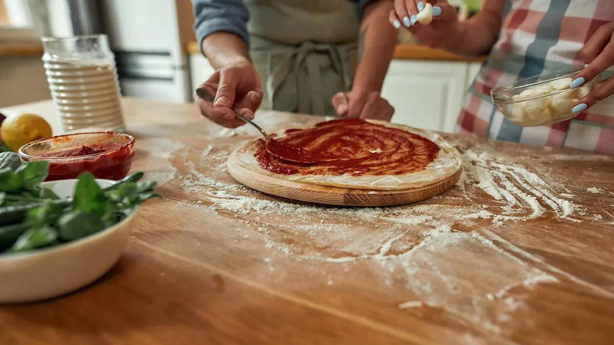 A pizza lelke a tésztán túl a szósz vagy az alap /Fotó: Shutterstock