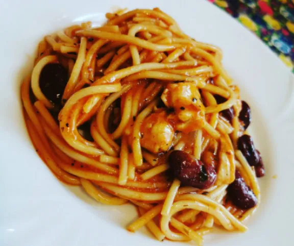 Mexikói paradicsomos spagetti csirkemellel recept