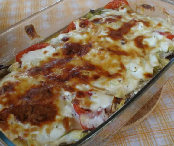 Tejfölös-zöldséges tarjaszelet recept