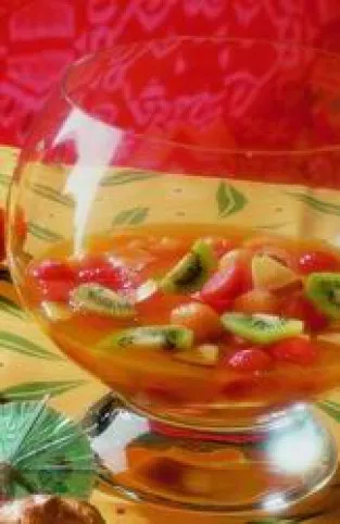 Dinnyés ananászpuncs recept