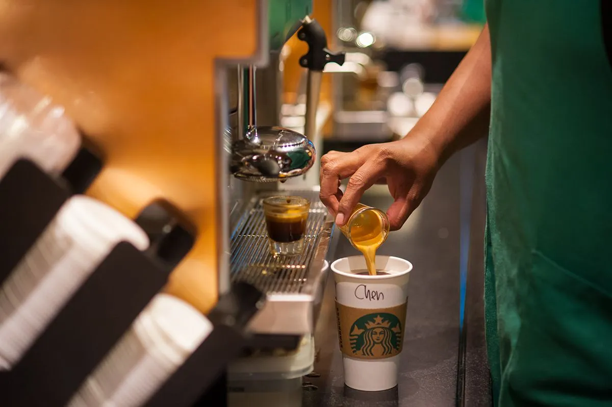 Eddig nem aratott osztatlan sikert a Starbucks olívaolajjal átitatott kávéja /Fotó: Shutterstock