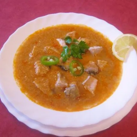 Korhely halászlé vegyes halból recept