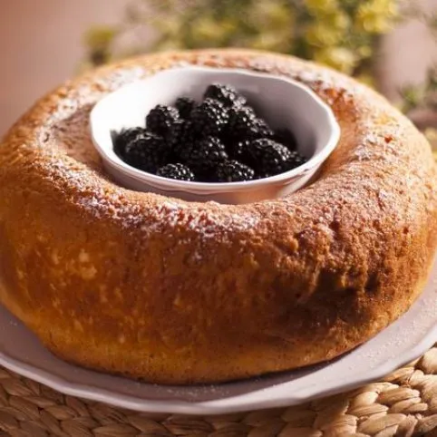 Savarin tokajis gesztenyemézzel és szederraguval recept