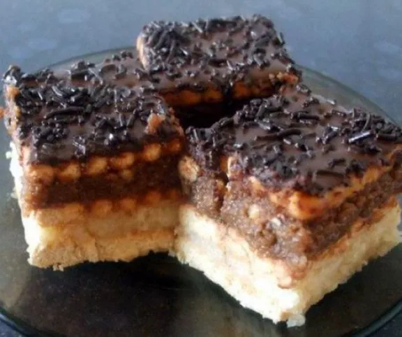 Tejbegrízes-kekszes süti recept