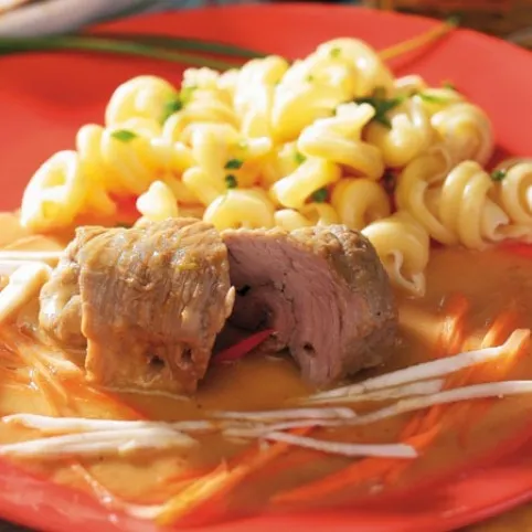 Hússzeletek zöldséges mártásban recept