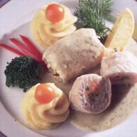 Tengeri haltekercs kapormártással recept