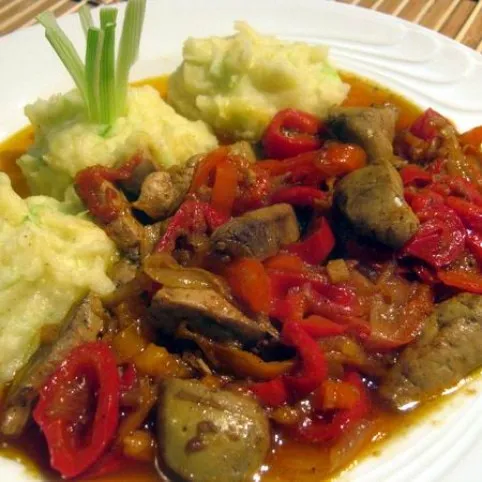 Pirított lecsós libamáj recept