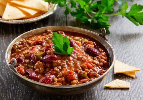 Gyorsan elkészül a chili con carne is konzerv paradicsommal