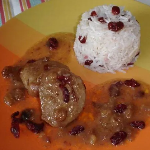 Szűzpecsenye vörösáfonyával recept