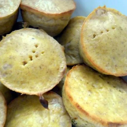 Szalonnás-sajtos muffin recept