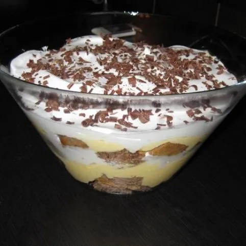 Vaníliás-diós trifle (rétegezett krém) recept