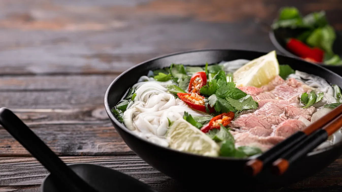 Pho (vietnami marhahúsleves) recept